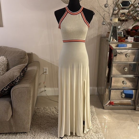 Lovers and friends Ivory Maxi Dress with Red Accents size XS - Picture 2 of 6